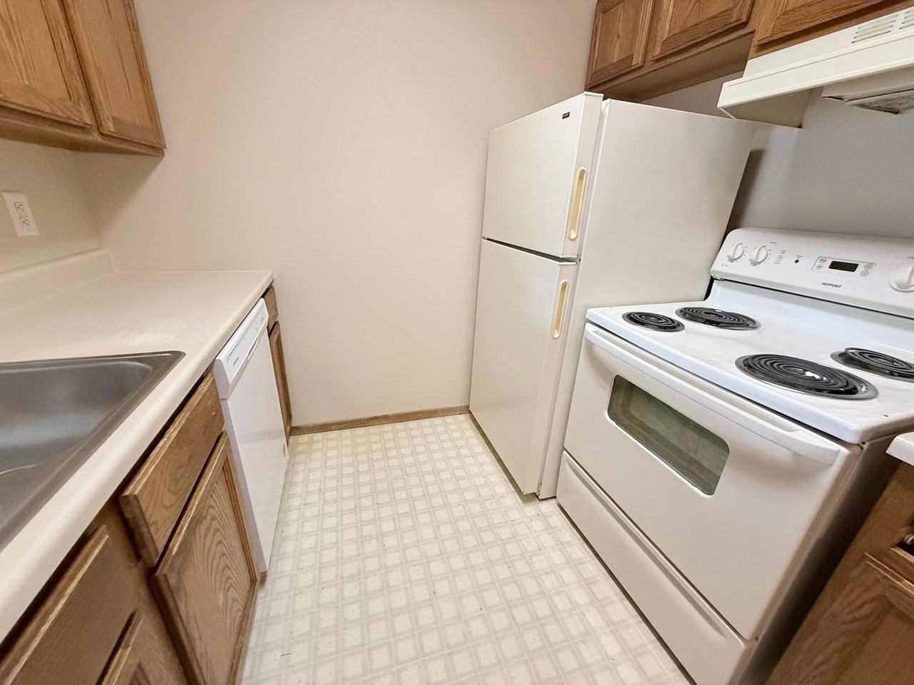 Brickview Apartments - Photo 3 of 17