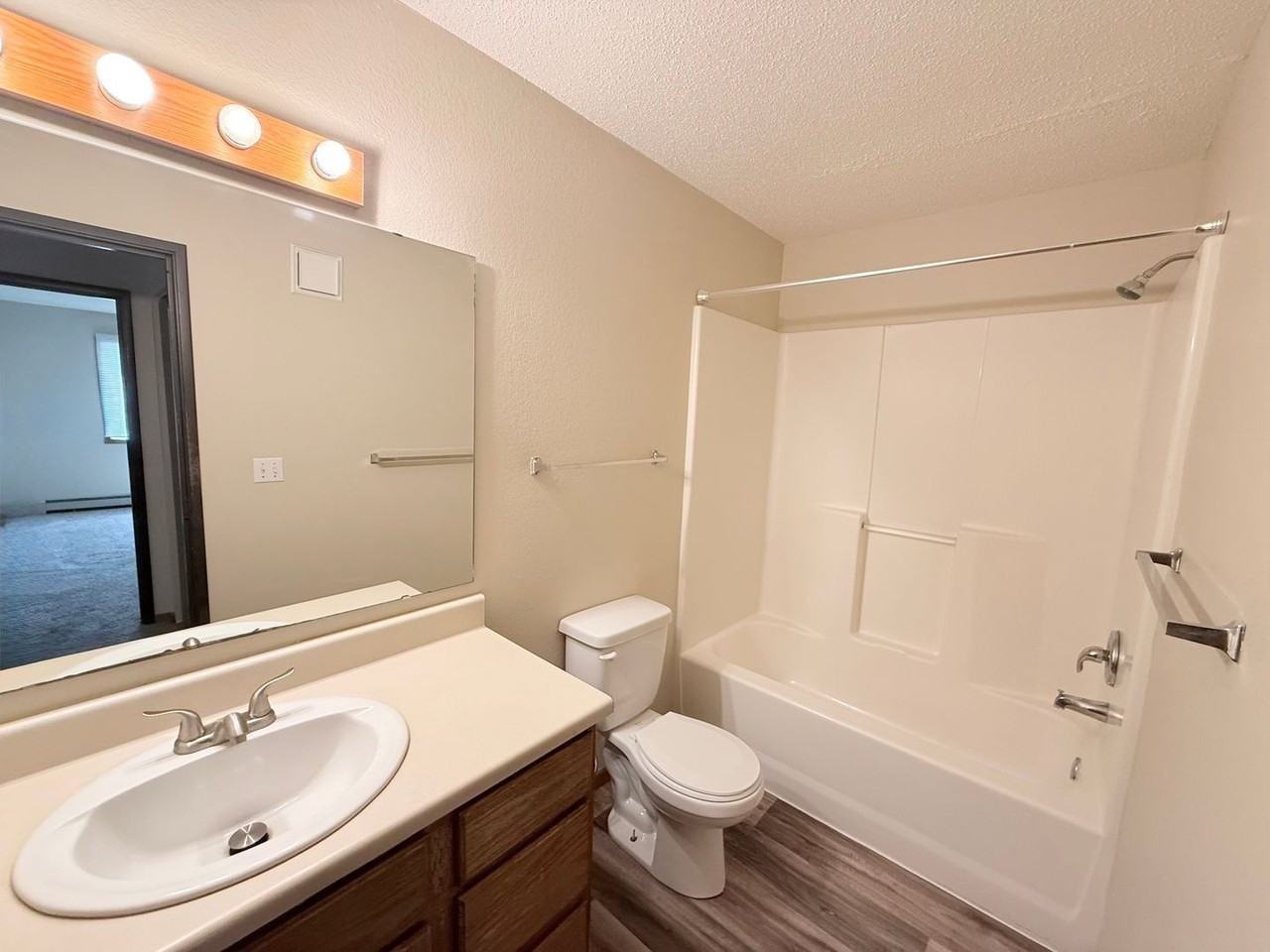 Brickview Apartments - Photo 7 of 17