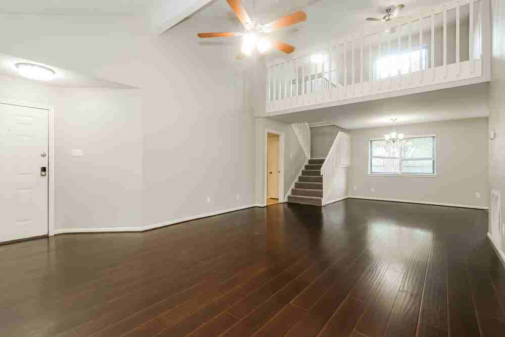 10015 Waving Fields Dr - Photo 5 of 18