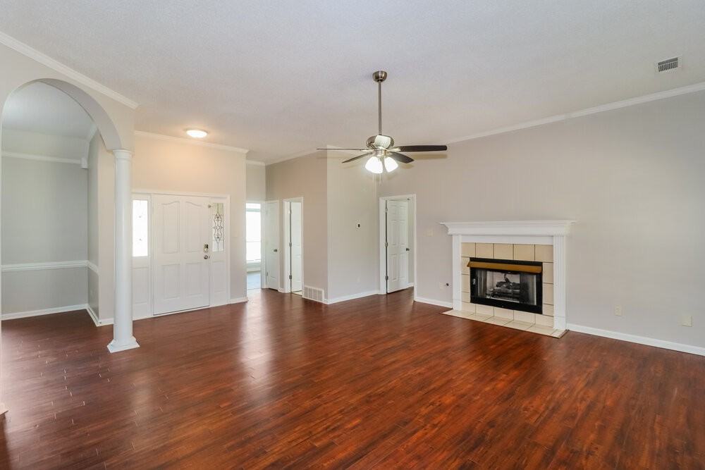 288 Mayhurst Ln - Photo 6 of 17