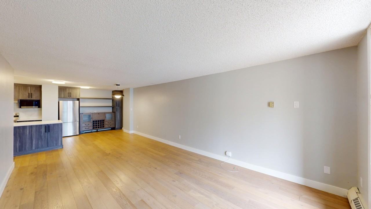 940, 1001 13 Ave SW - Photo 5 of 16
