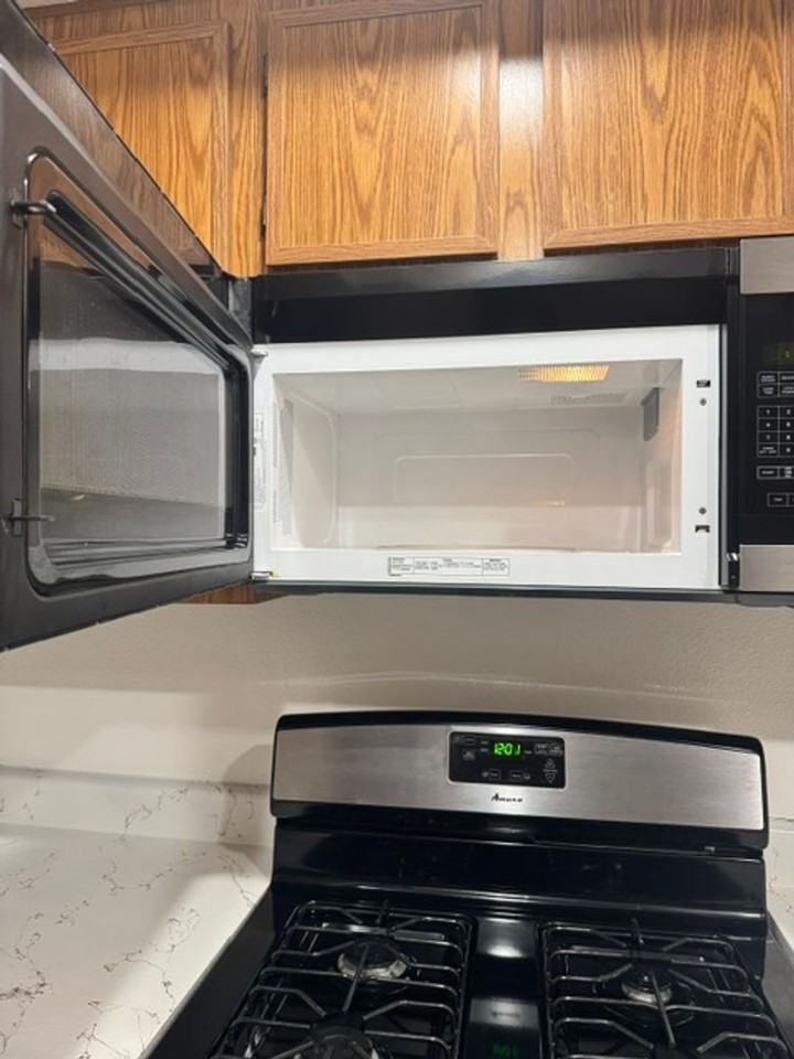 Valley View Village Apartments - Photo 6 of 16