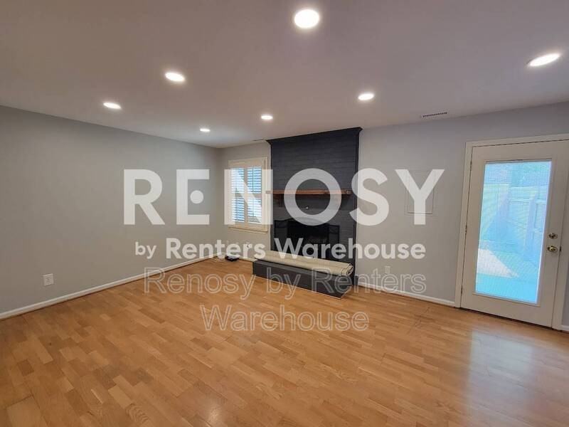 914 Wildwood Square Ct - Photo 6 of 33