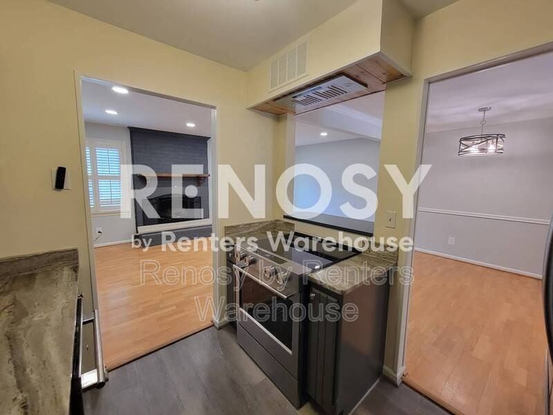 914 Wildwood Square Ct - Photo 7 of 33