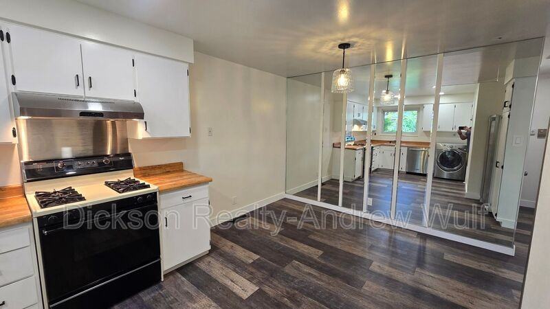 100 Hunter Lake Dr - Photo 6 of 22