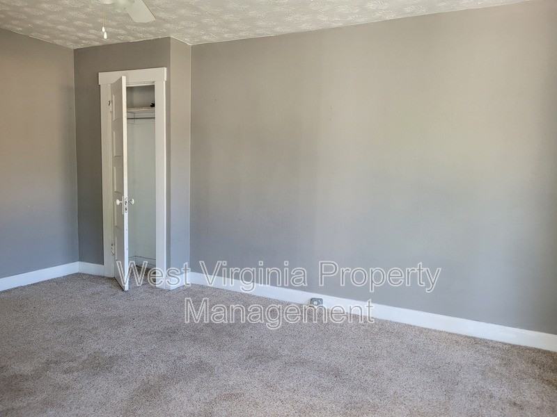 114 Barber Lane #A - Photo 3 of 8