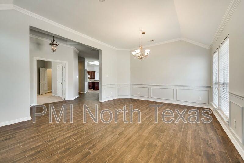 4911 Lakeland Dr - Photo 7 of 25