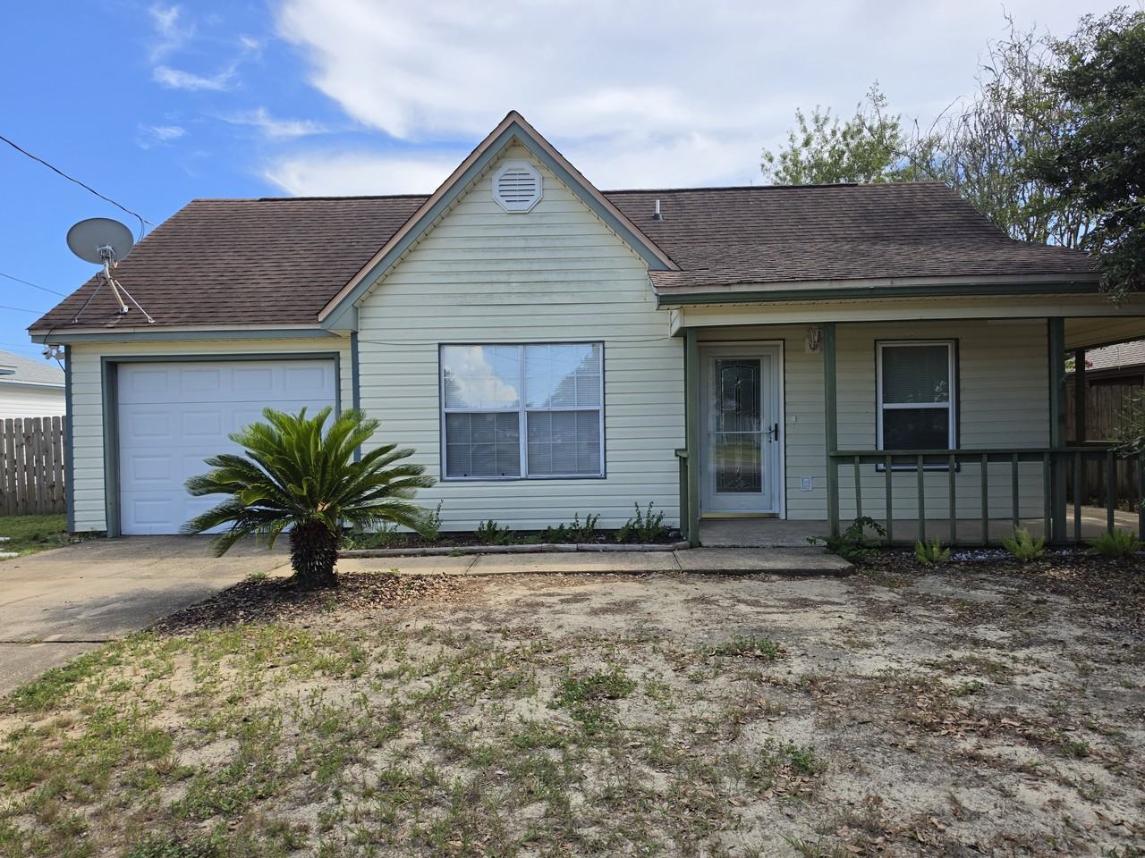 Estate Cir #1 - Photo 2 of 19