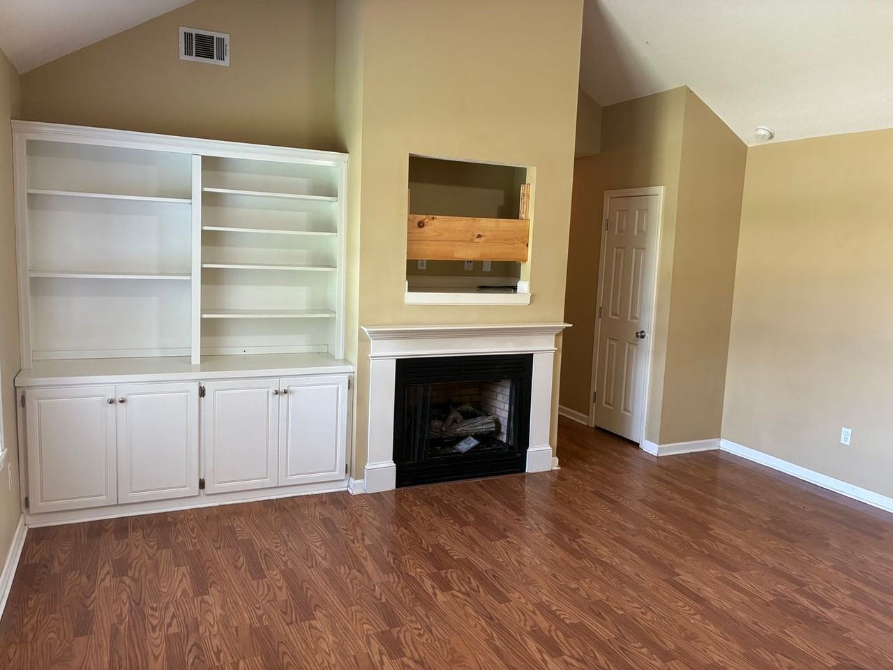 112 Eagle Pointe Loop - Photo 2 of 13
