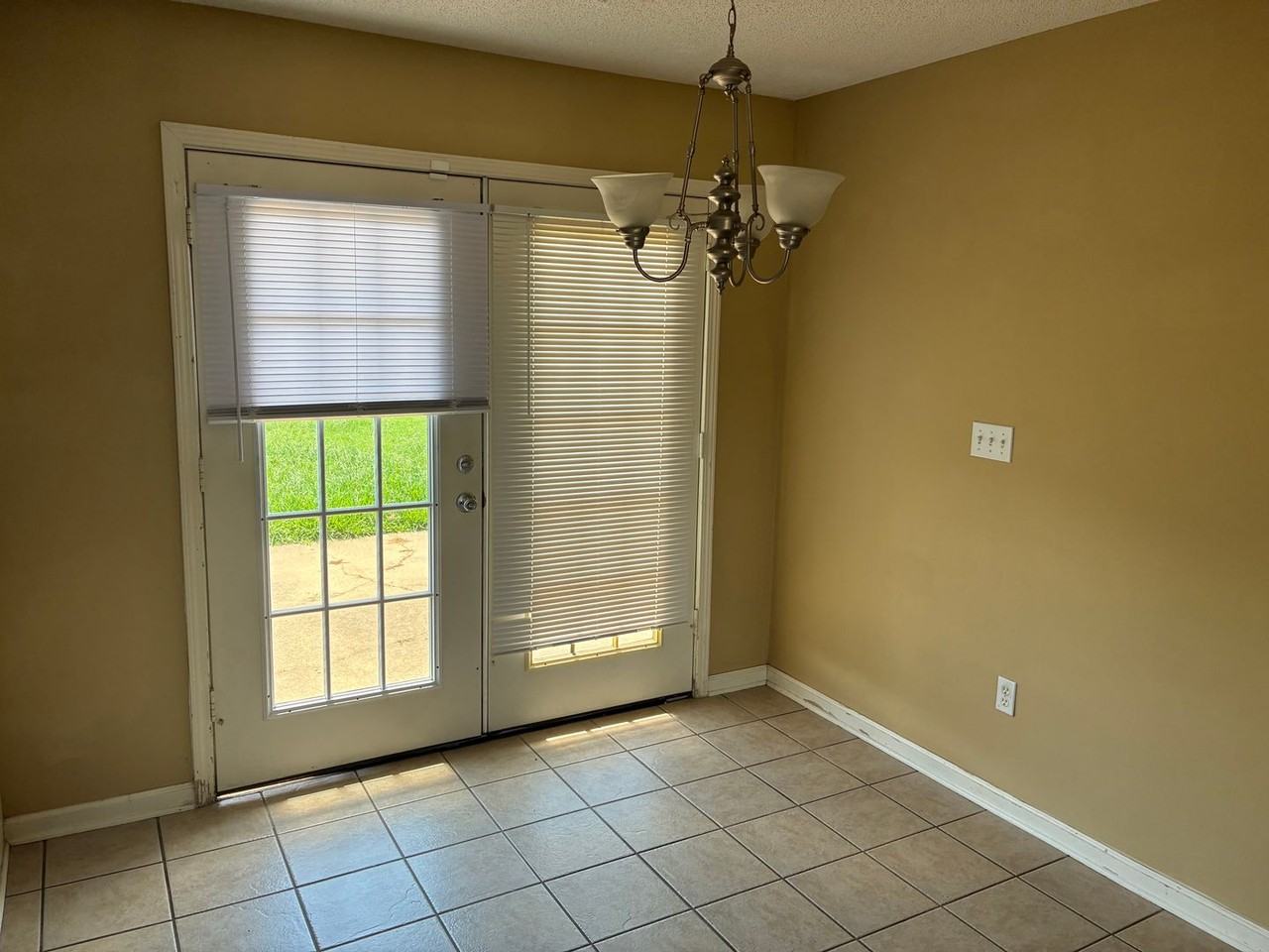 112 Eagle Pointe Loop - Photo 4 of 13