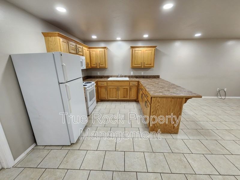 15400 County Road 3594 - Photo 4 of 13