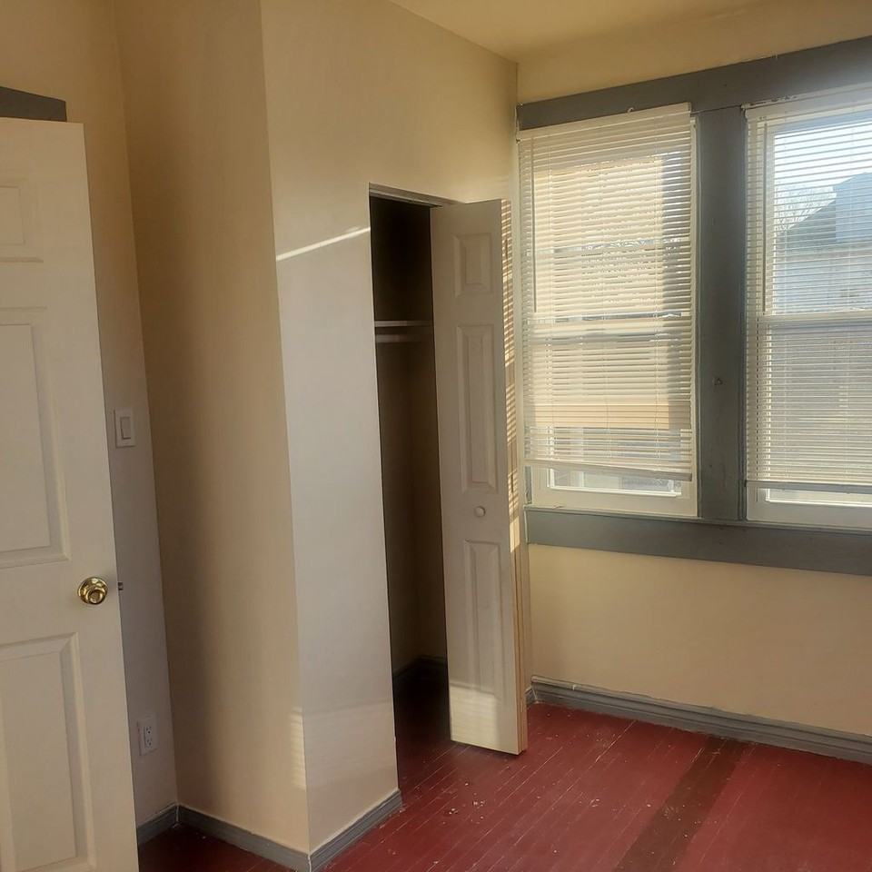 8546 Ironwood St - Photo 6 of 8