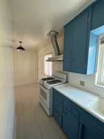 featured image of 285 N Holliston Ave