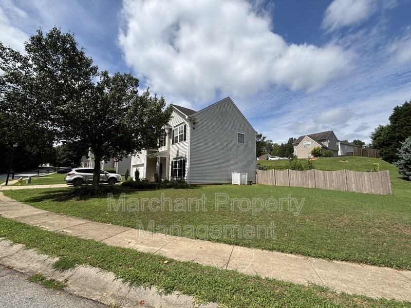11 Joggins Dr - Photo 3 of 9