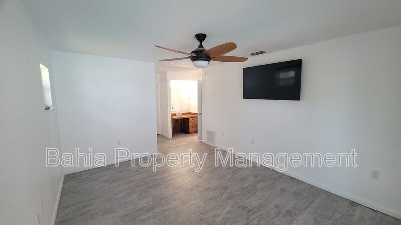 215 Meadowcross Dr - Photo 7 of 22