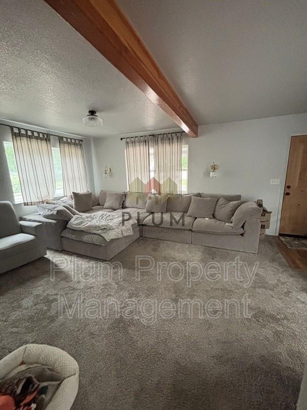 4400 Martindale Way - Photo 6 of 13