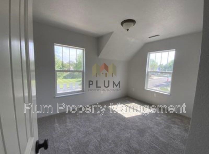 4400 Martindale Way - Photo 7 of 13