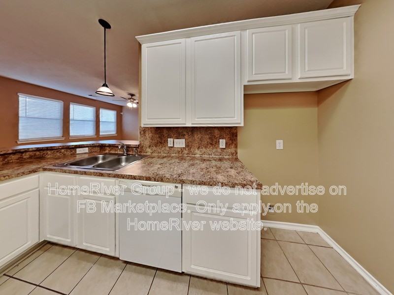 6220 Stoney Creek Dr - Photo 6 of 26