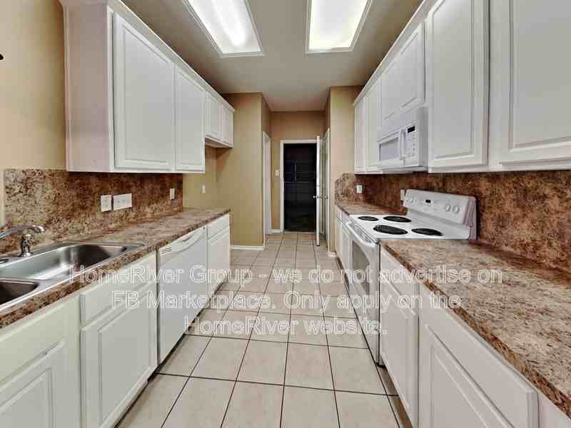 6220 Stoney Creek Dr - Photo 7 of 26