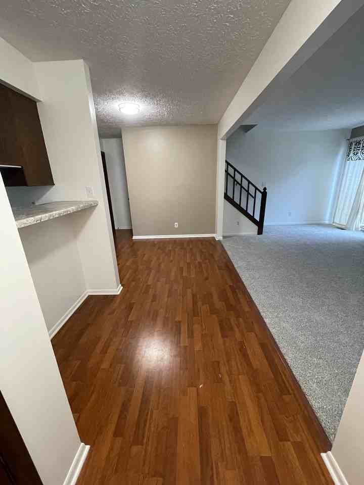 2177 Woodleaf St #2177 - Photo 2 of 32