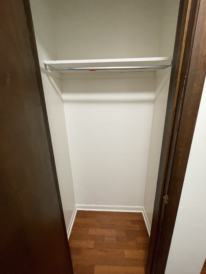 2177 Woodleaf St #2177 - Photo 3 of 32