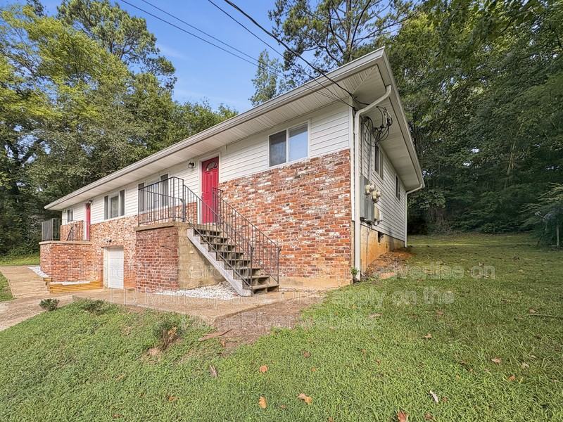 6913 Martha Ave #B - Photo 5 of 18