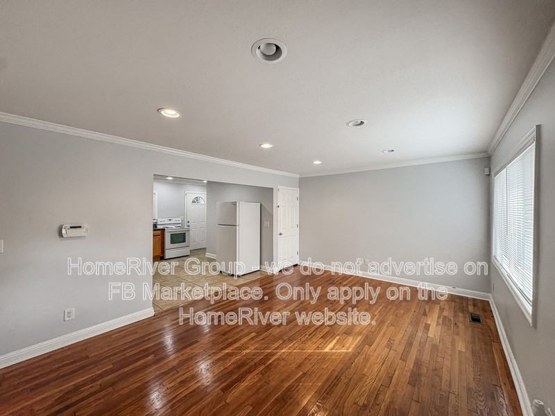 6913 Martha Ave #A - Photo 3 of 18