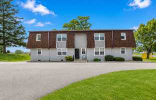 featured image of 1189 W Lincoln St