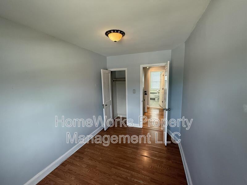 125 Cherrydell Rd - Photo 2 of 17