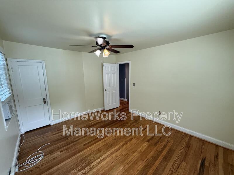 125 Cherrydell Rd - Photo 4 of 17