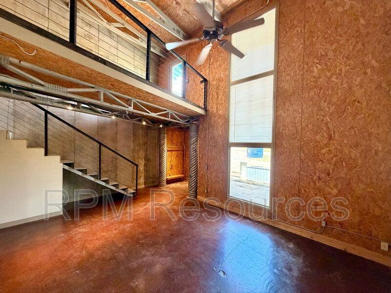 300 Summit Ridge Dr - Photo 5 of 15