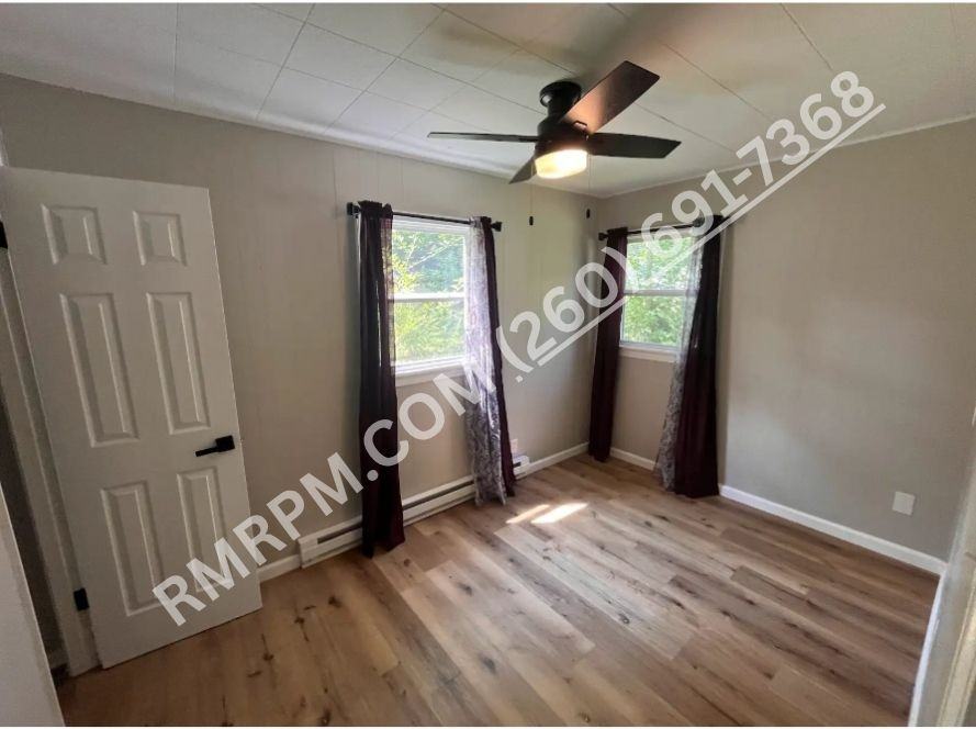 4414 Oliver St #1 - Photo 5 of 11