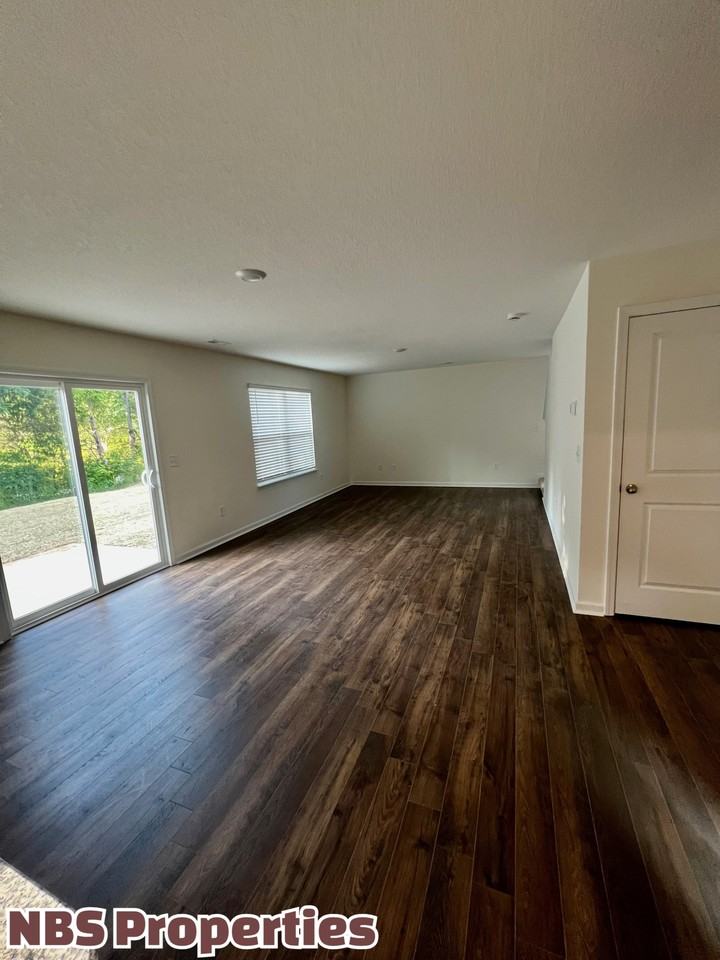 7755 Bill Keaton Dr #1 - Photo 3 of 30