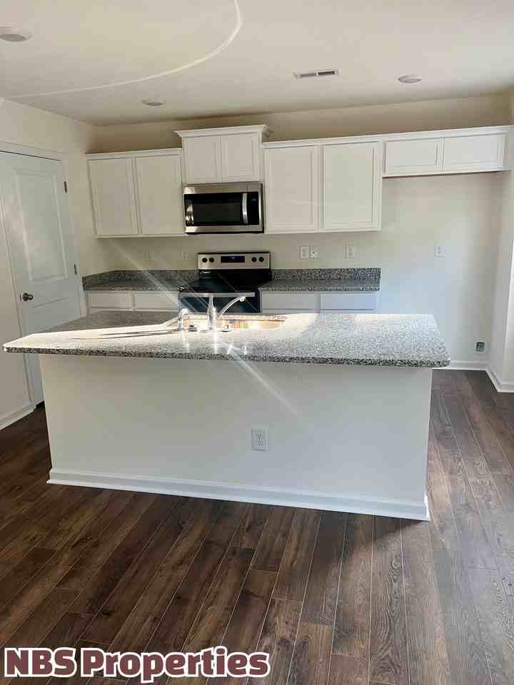 7755 Bill Keaton Dr #1 - Photo 5 of 30