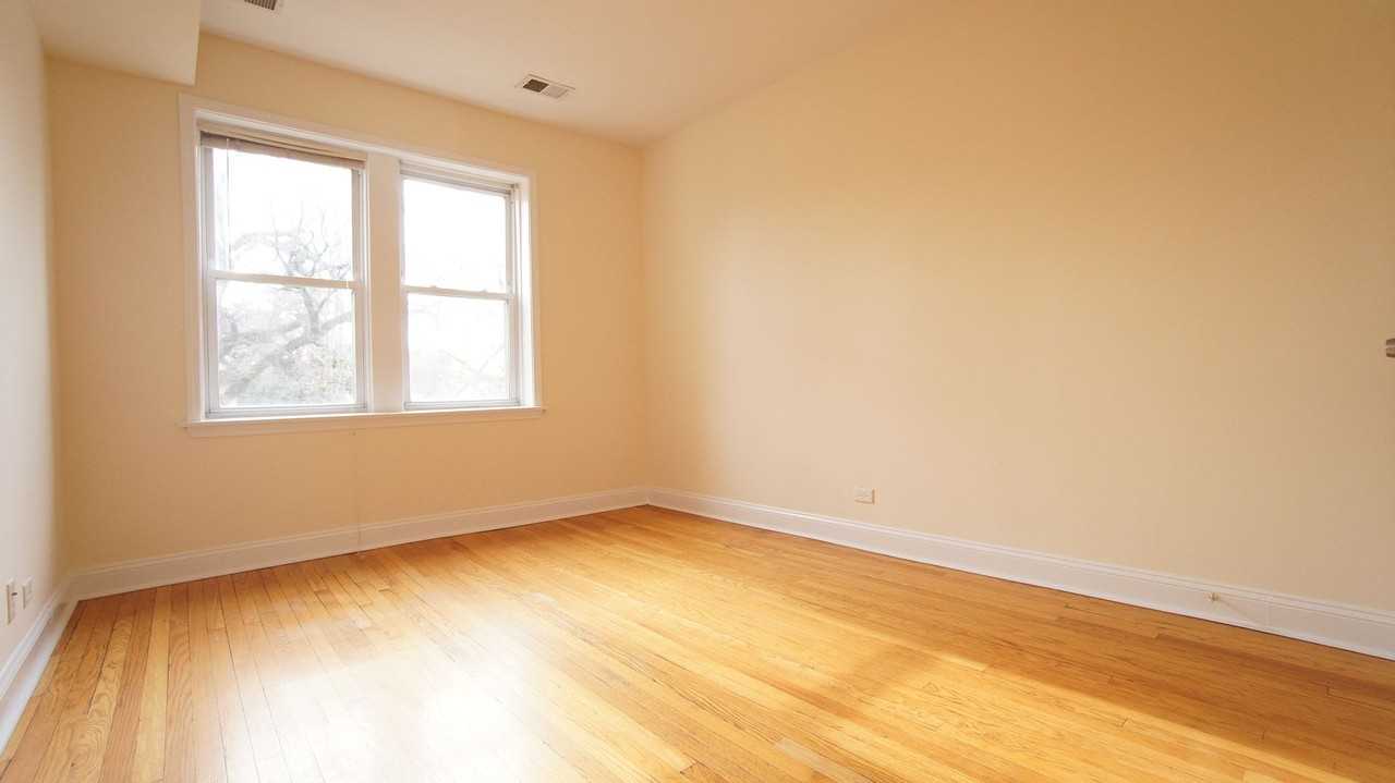 3431 West Parker Avenue #1 - Photo 6 of 10