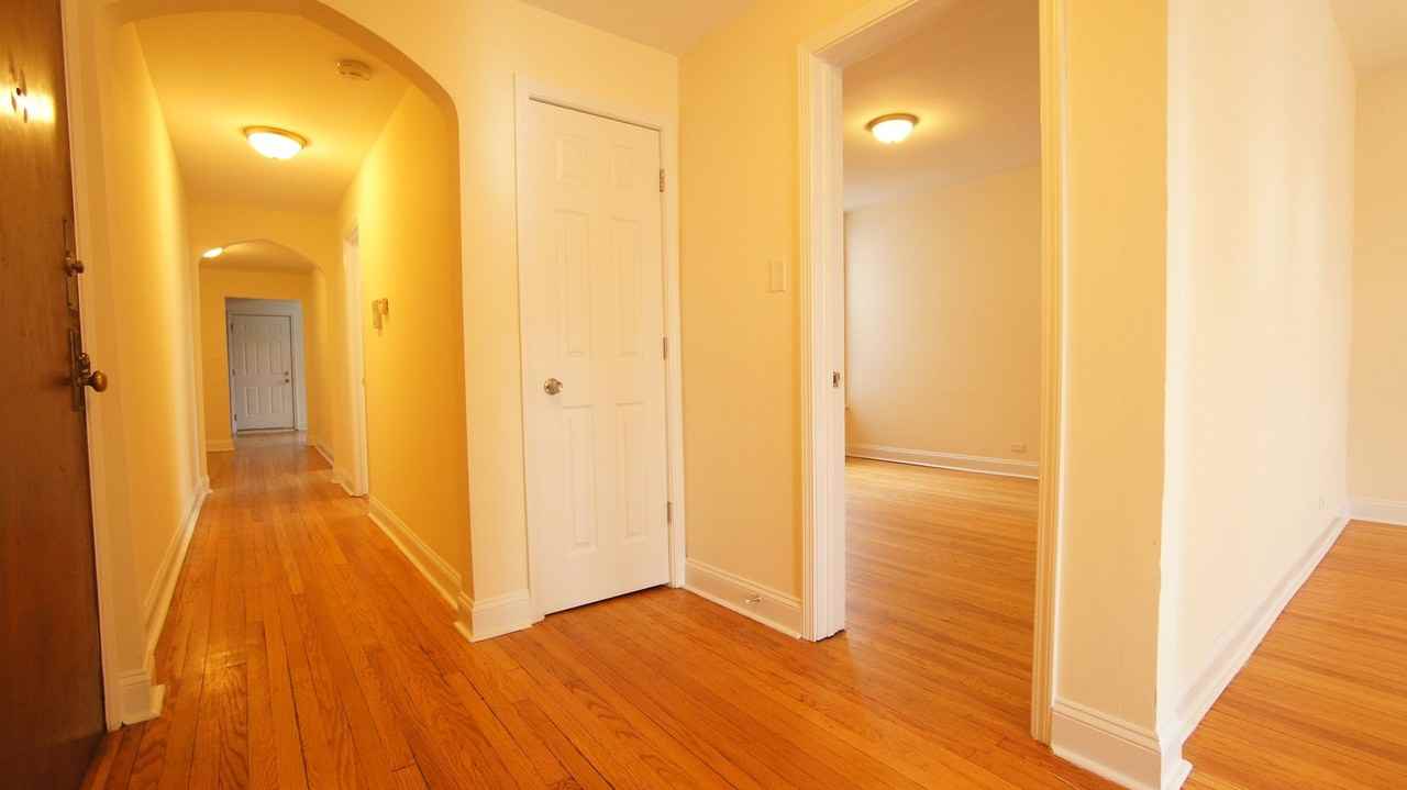 3431 West Parker Avenue #1 - Photo 4 of 10