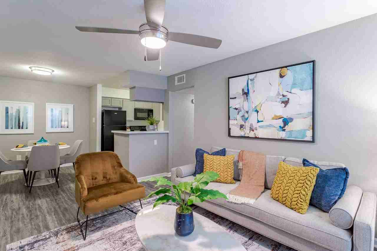 Baystone Apartments - Photo 5 of 43