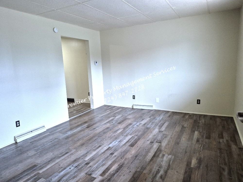485 New York Ave #1 - Photo 2 of 11
