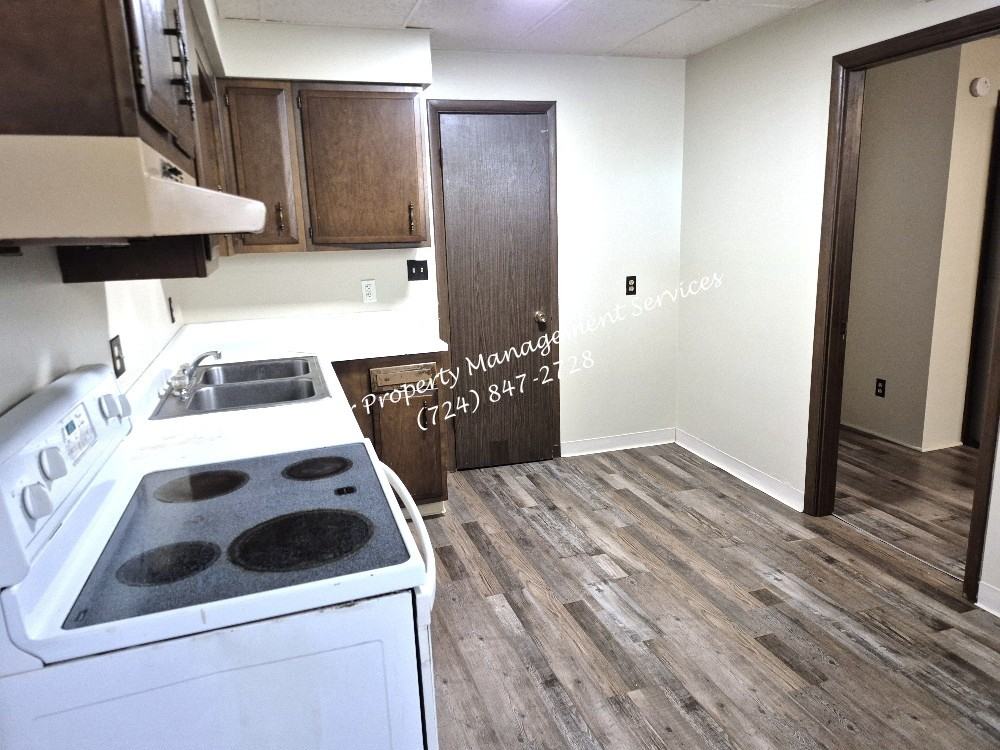 485 New York Ave #1 - Photo 5 of 11