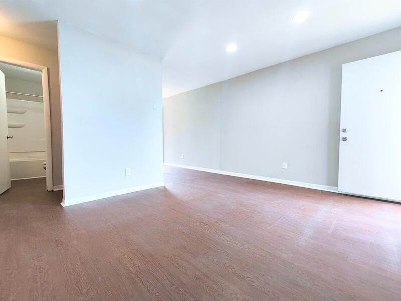 4125 Sunset Ave #I - Photo 3 of 10