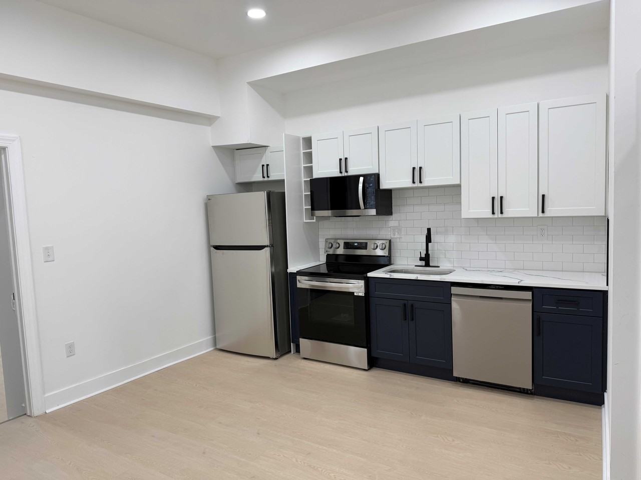 1012 W Lanvale St #2 - Photo 4 of 15