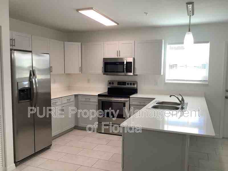 710 Nestreet #102 - Photo 4 of 20