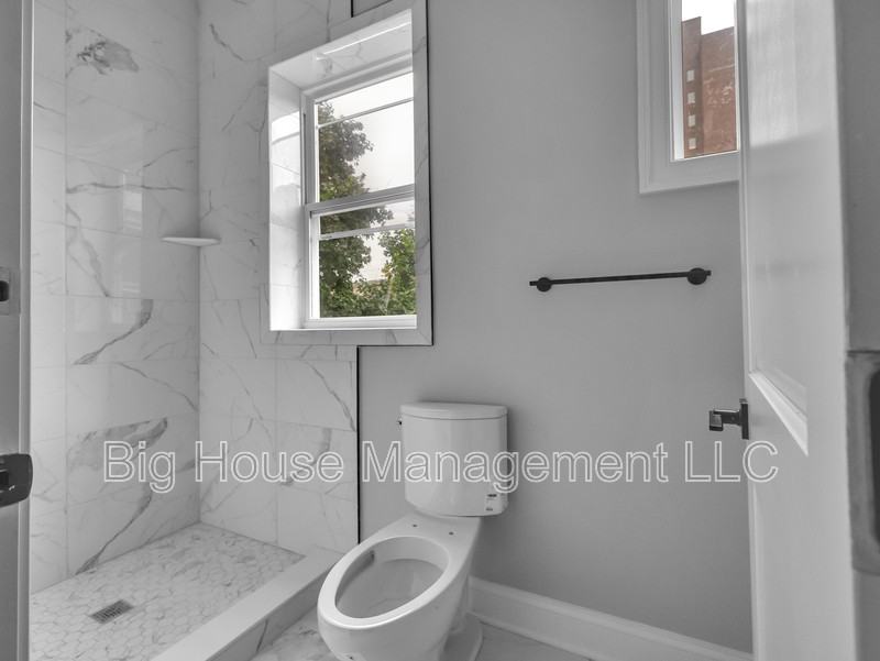 707 Druid Park Lake Dr - Photo 7 of 22