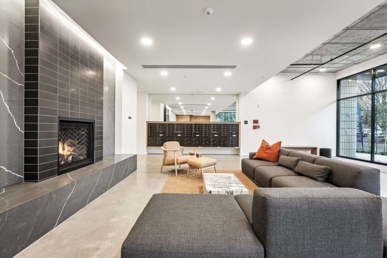 Rothko Residences - Photo 7 of 32