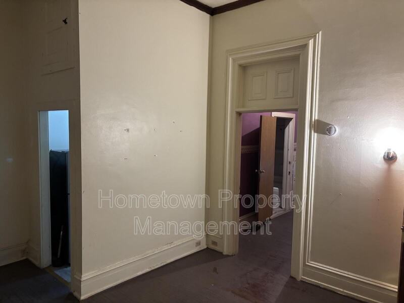 319 E Sunbury St #1A - Photo 2 of 14