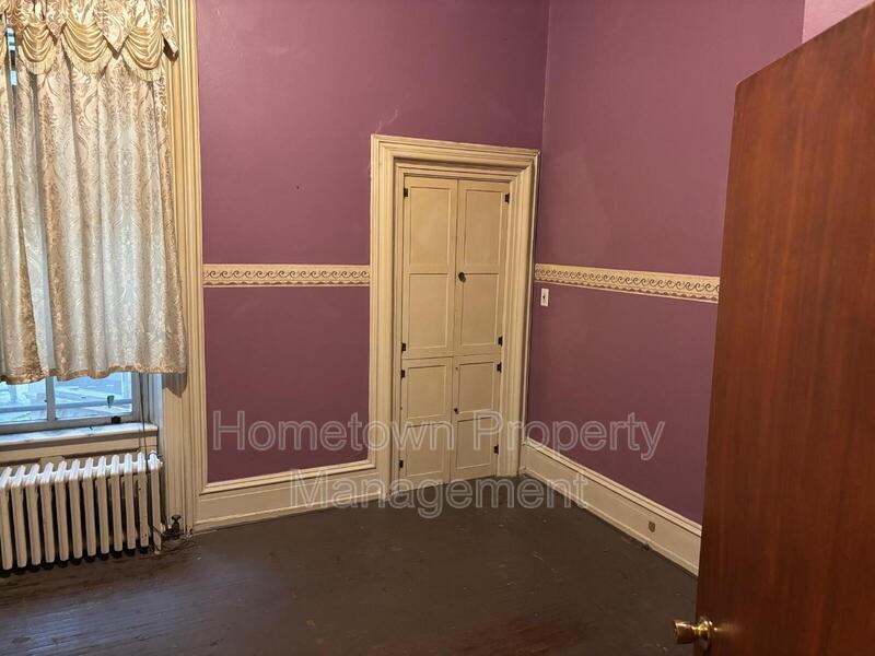 319 E Sunbury St #1A - Photo 4 of 14