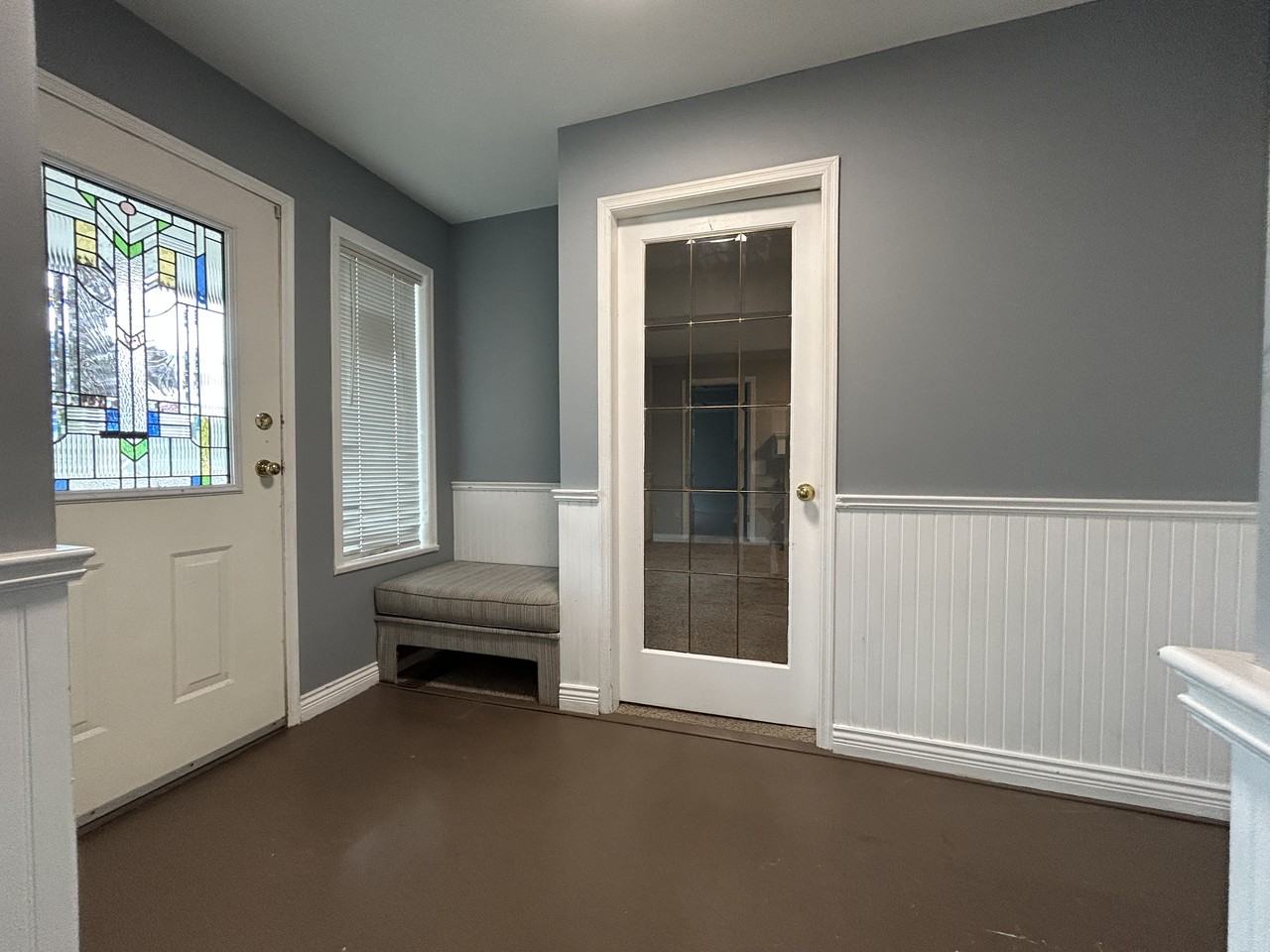 15615 24 Avenue - Photo 2 of 17