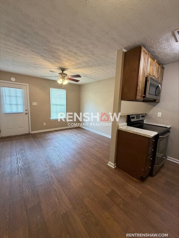 143 W Deaderick St #E - Photo 3 of 12
