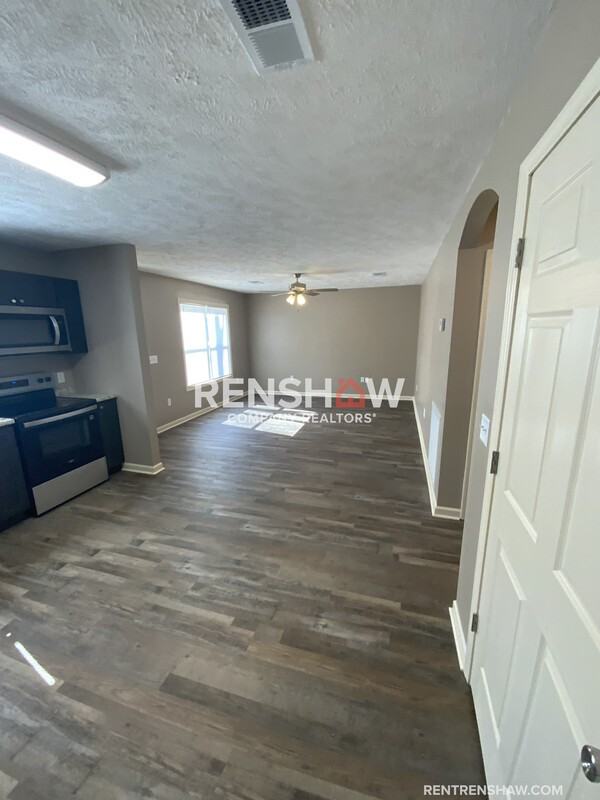 133 Hawthorne Ave - Photo 2 of 16