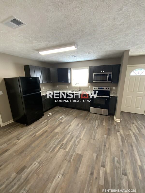 137 Hawthorne Ave - Photo 2 of 16
